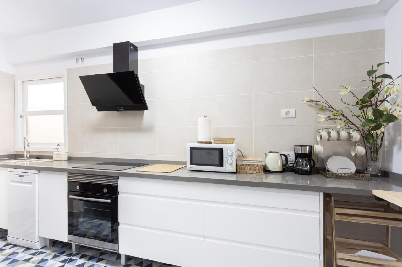 Home2Book Charming Center Apartment Santa Cruz Esterno foto